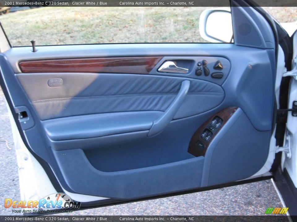 2001 Mercedes-Benz C 320 Sedan Glacier White / Blue Photo #15