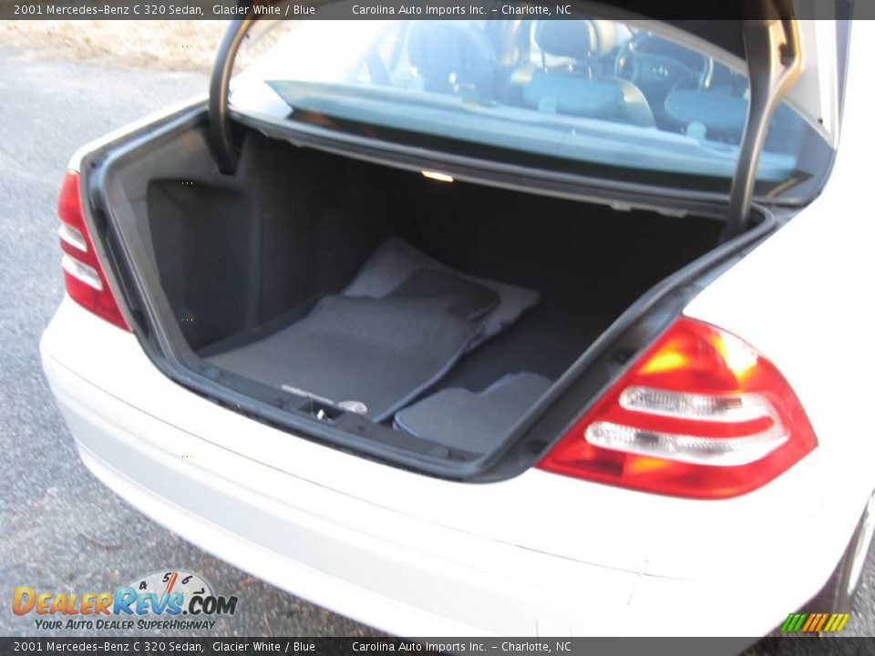 2001 Mercedes-Benz C 320 Sedan Glacier White / Blue Photo #18