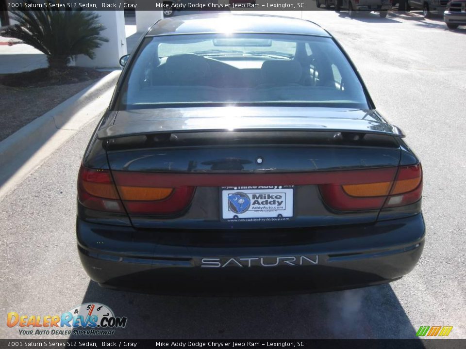 2001 Saturn S Series SL2 Sedan Black / Gray Photo #4