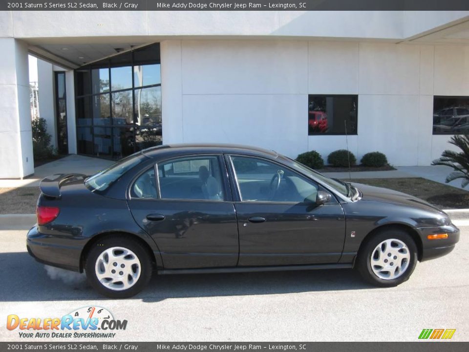 2001 Saturn S Series SL2 Sedan Black / Gray Photo #6