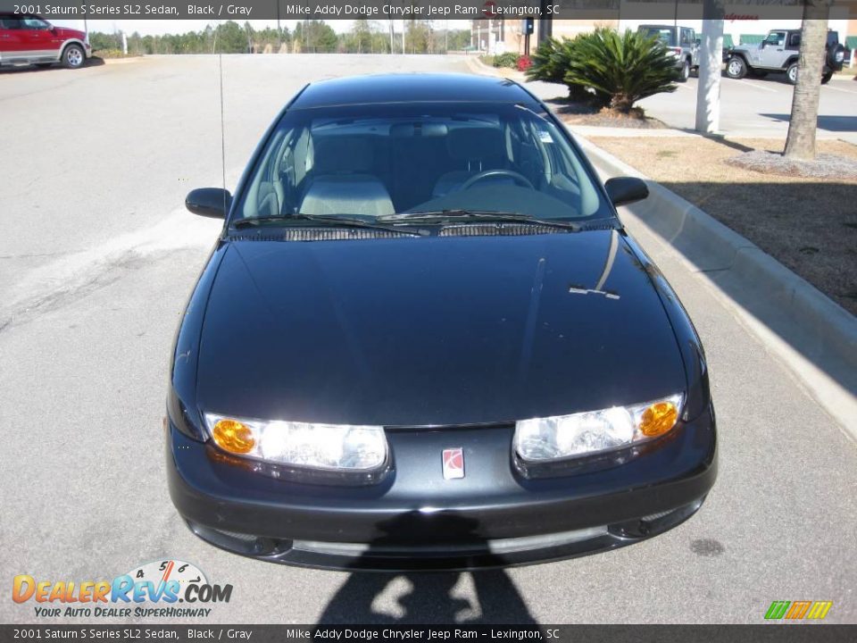2001 Saturn S Series SL2 Sedan Black / Gray Photo #8