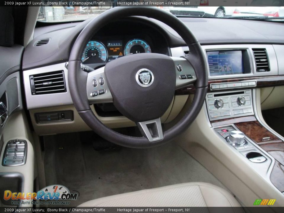 2009 Jaguar XF Luxury Ebony Black / Champagne/Truffle Photo #14