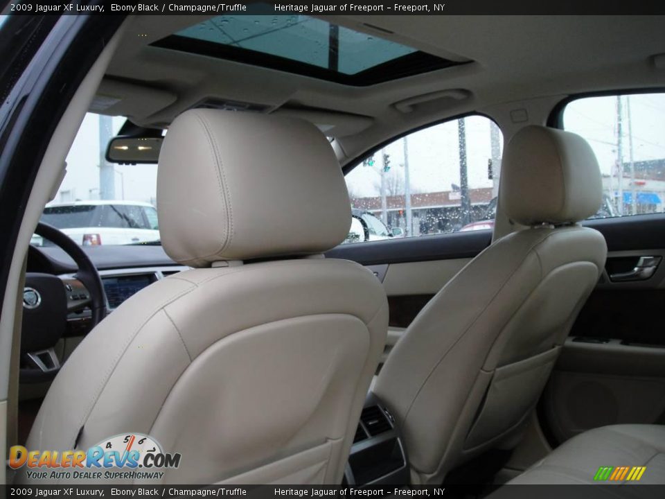 2009 Jaguar XF Luxury Ebony Black / Champagne/Truffle Photo #18