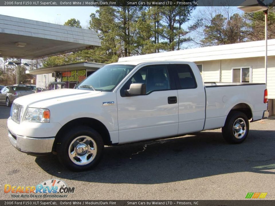 2006 Ford F150 XLT SuperCab Oxford White / Medium/Dark Flint Photo #7