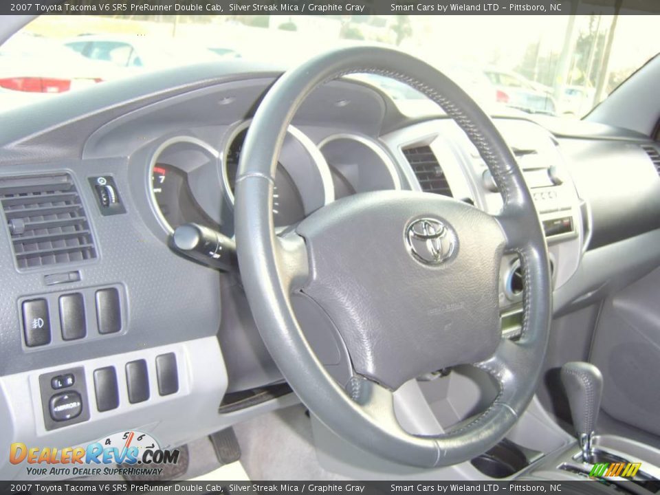 2007 Toyota Tacoma V6 SR5 PreRunner Double Cab Silver Streak Mica / Graphite Gray Photo #21
