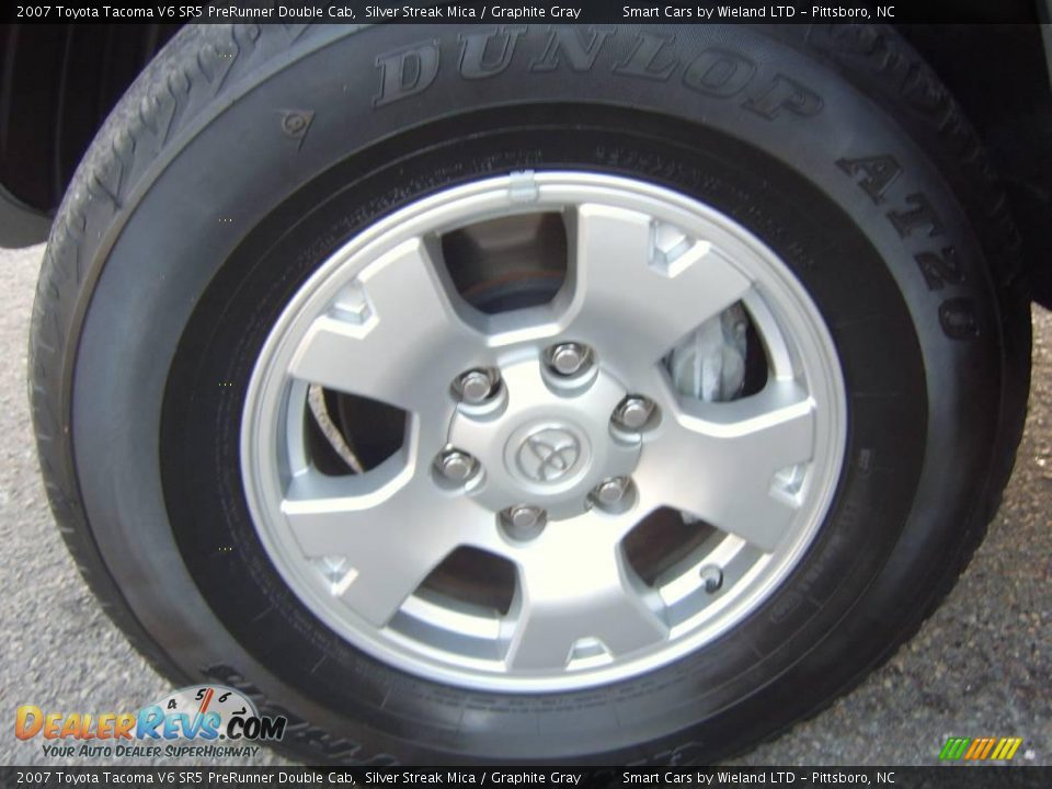 2007 Toyota Tacoma V6 SR5 PreRunner Double Cab Silver Streak Mica / Graphite Gray Photo #23