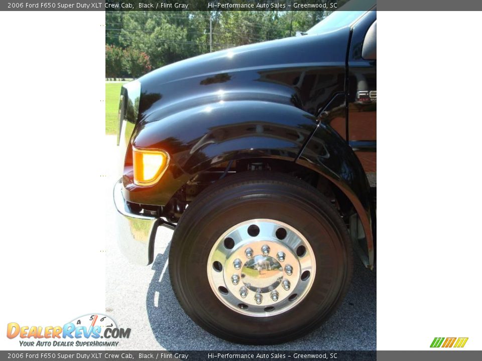 2006 Ford F650 Super Duty XLT Crew Cab Black / Flint Gray Photo #24