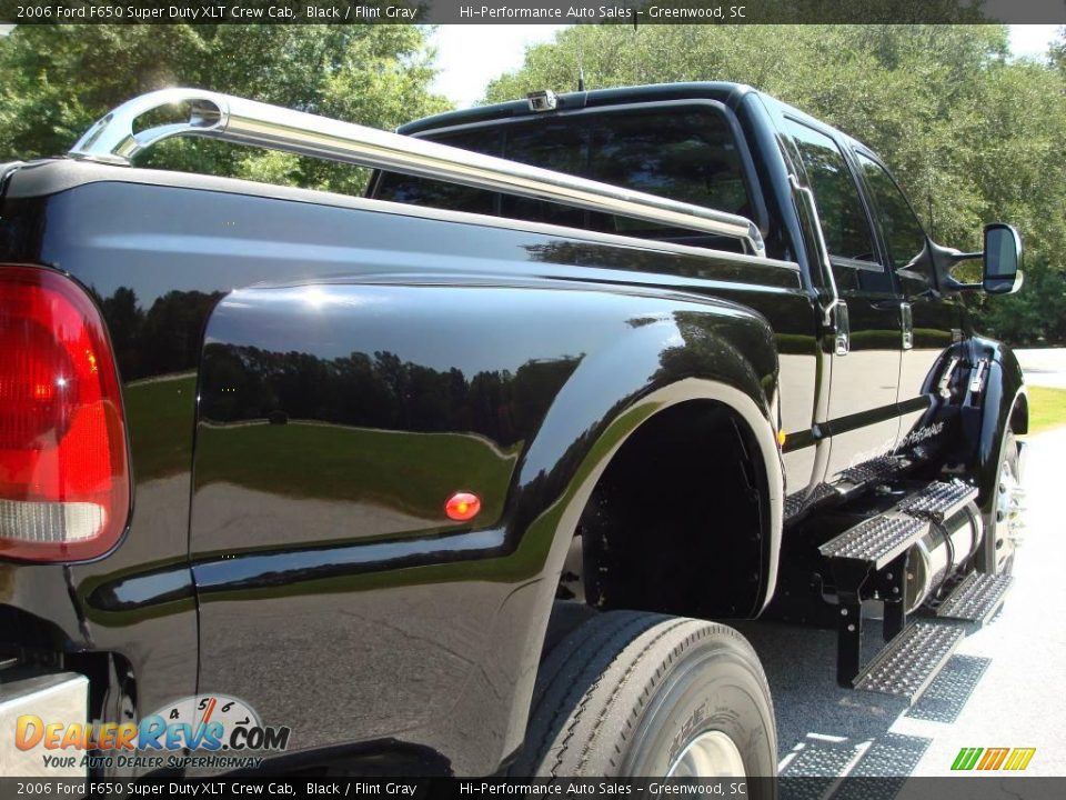 2006 Ford F650 Super Duty XLT Crew Cab Black / Flint Gray Photo #29