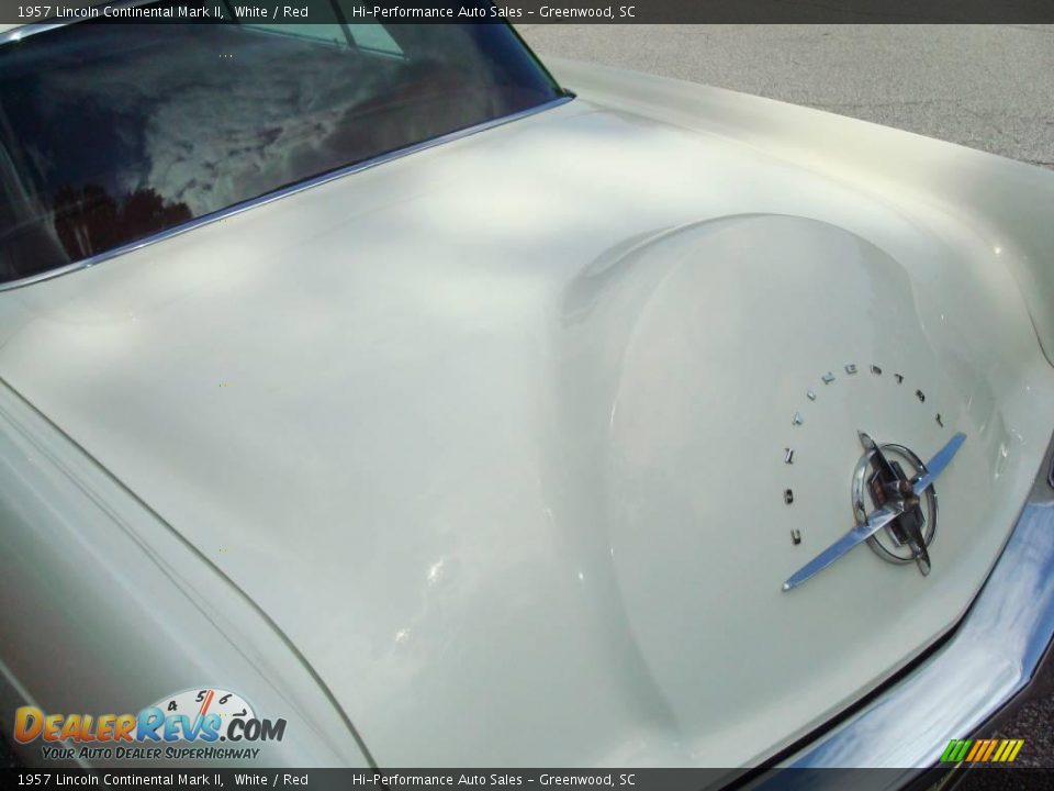 1957 Lincoln Continental Mark II White / Red Photo #26