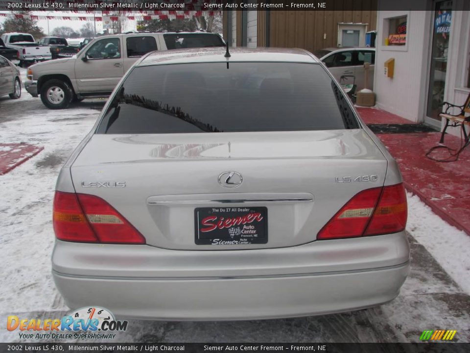 2002 Lexus LS 430 Millennium Silver Metallic / Light Charcoal Photo #7