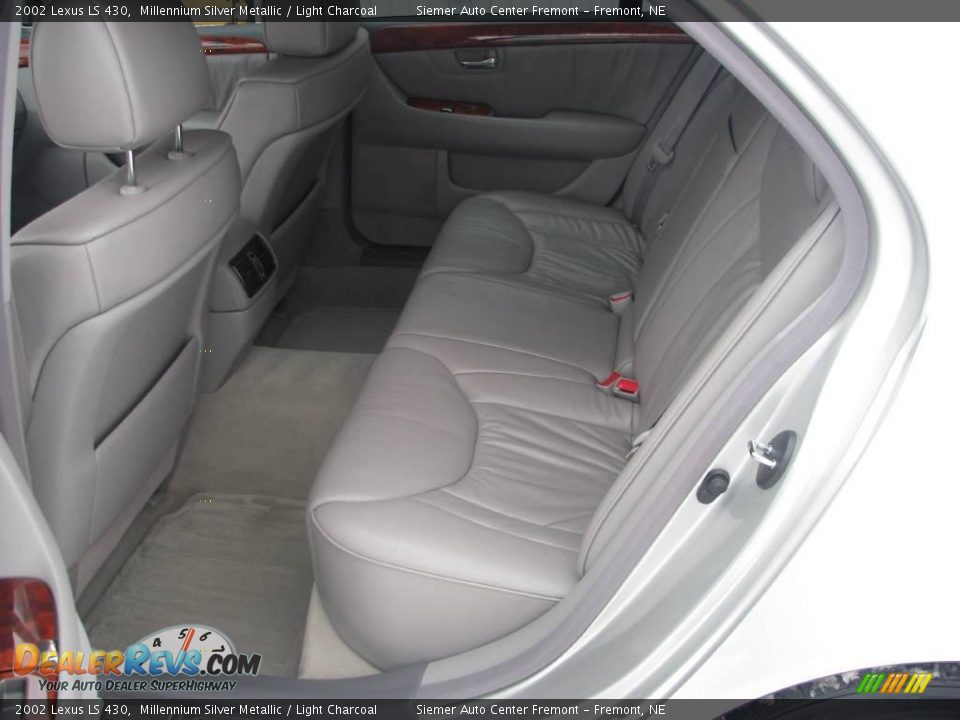2002 Lexus LS 430 Millennium Silver Metallic / Light Charcoal Photo #8
