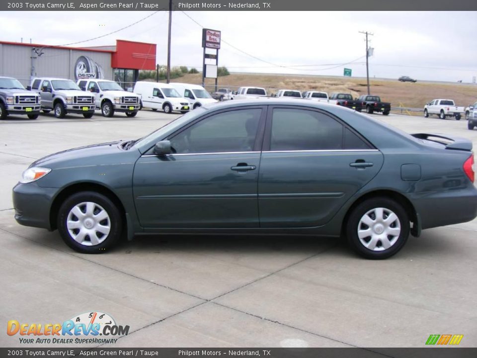 2003 Toyota Camry LE Aspen Green Pearl / Taupe Photo #6