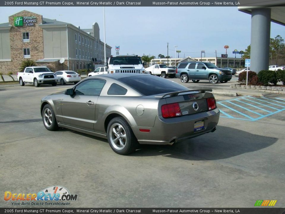 2005 Ford Mustang GT Premium Coupe Mineral Grey Metallic / Dark Charcoal Photo #3