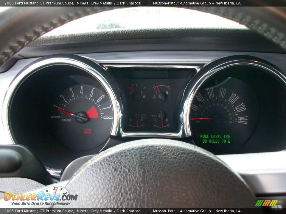2005 Ford Mustang GT Premium Coupe Mineral Grey Metallic / Dark Charcoal Photo #13