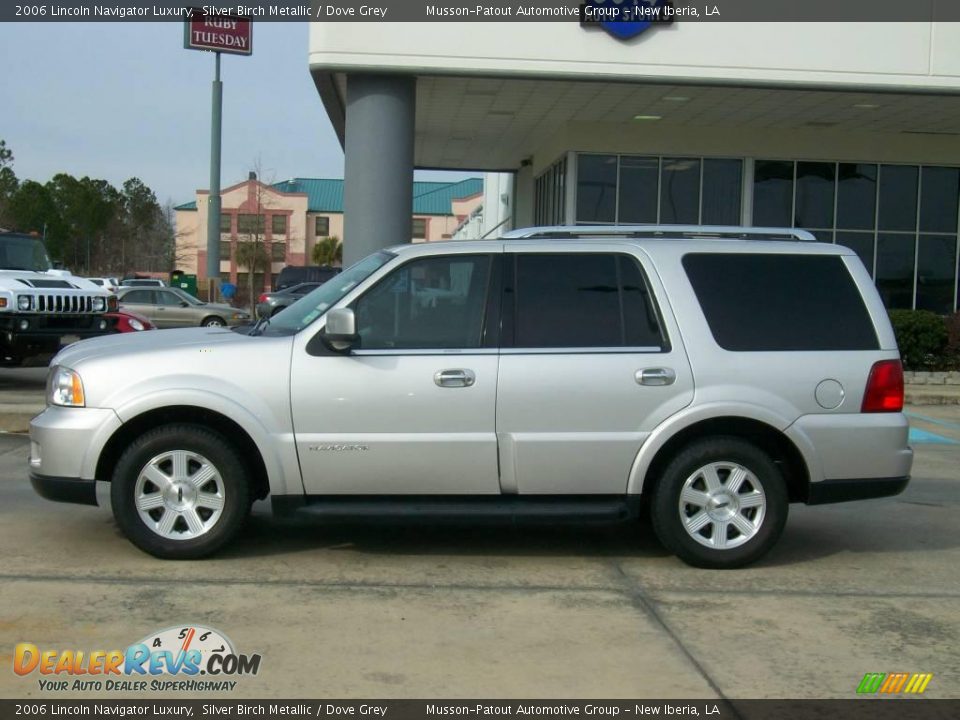 2006 Lincoln Navigator Luxury Silver Birch Metallic / Dove Grey Photo #2