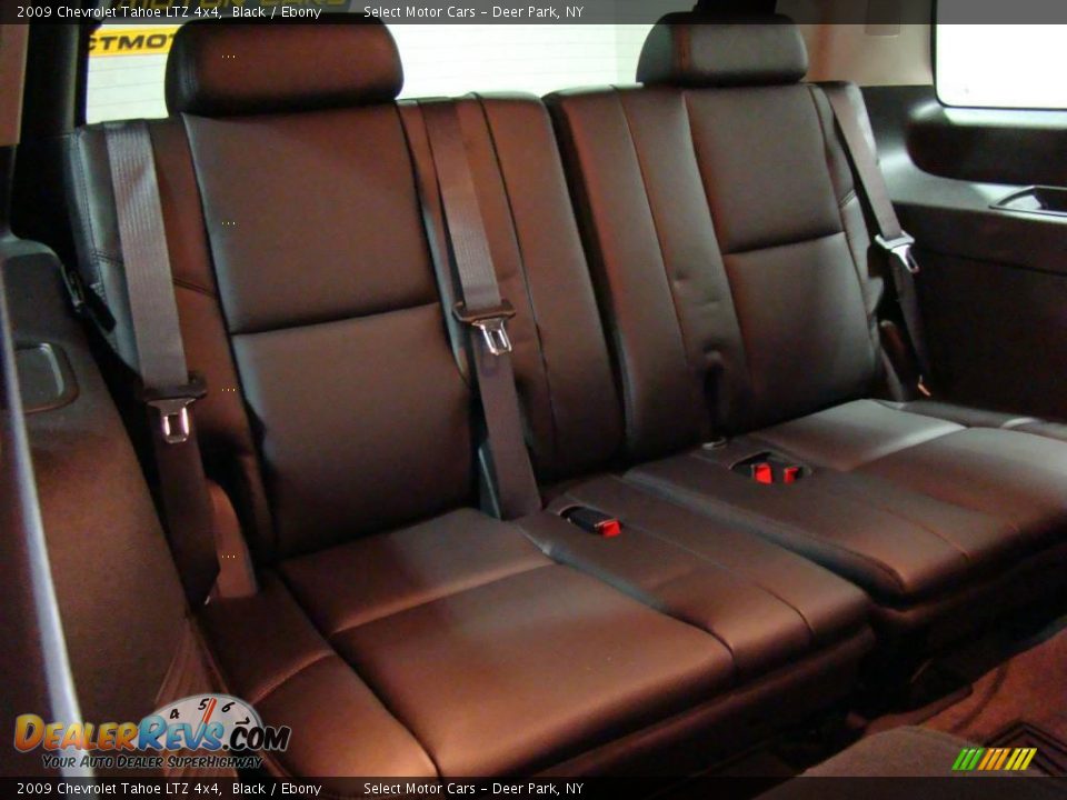 2009 Chevrolet Tahoe LTZ 4x4 Black / Ebony Photo #12