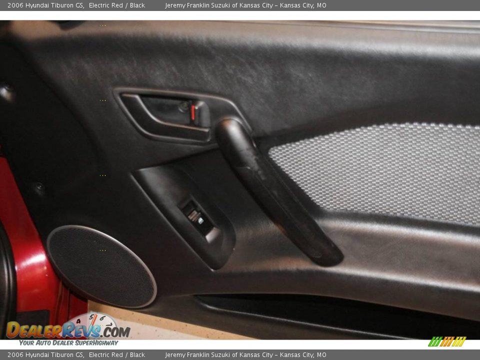 2006 Hyundai Tiburon GS Electric Red / Black Photo #8