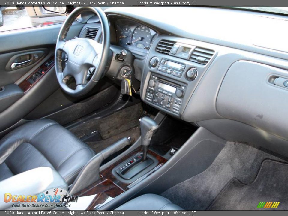 2000 Honda Accord EX V6 Coupe Nighthawk Black Pearl / Charcoal Photo #12