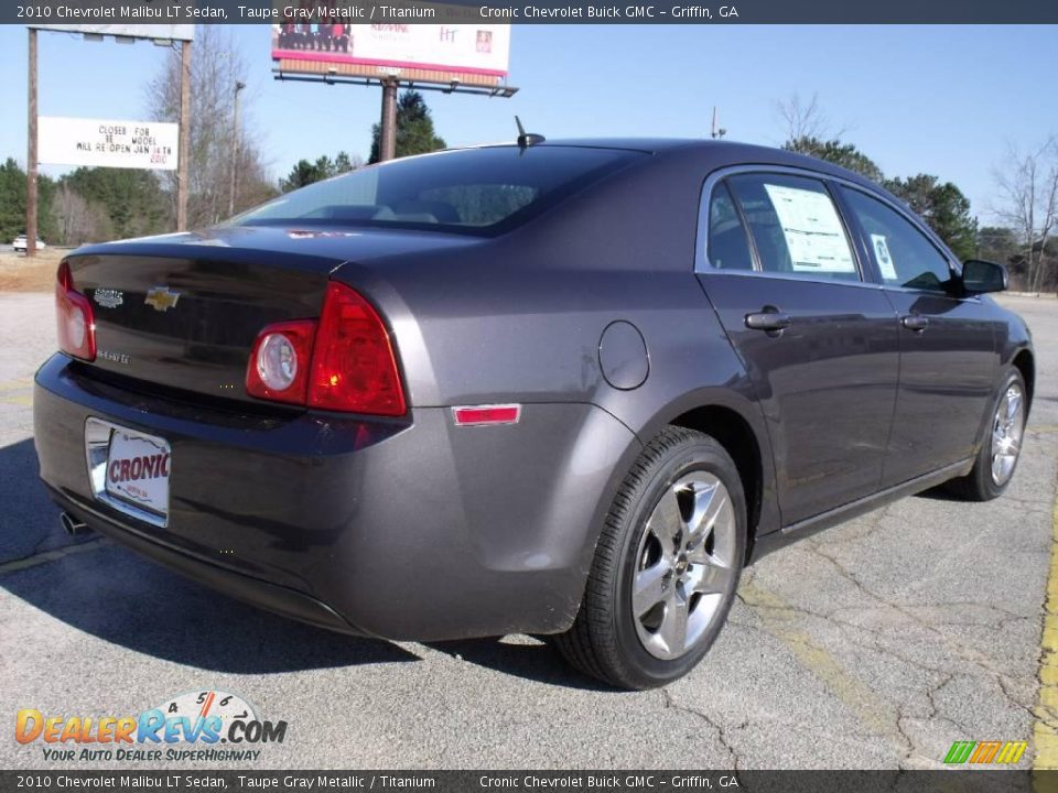 2010 Chevrolet Malibu LT Sedan Taupe Gray Metallic / Titanium Photo #5