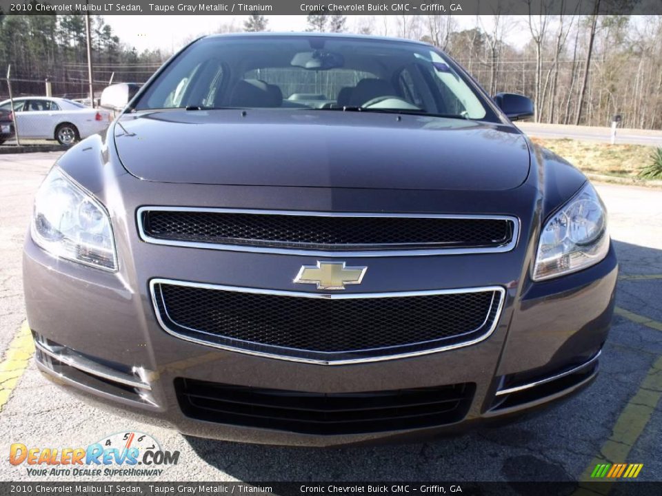 2010 Chevrolet Malibu LT Sedan Taupe Gray Metallic / Titanium Photo #8