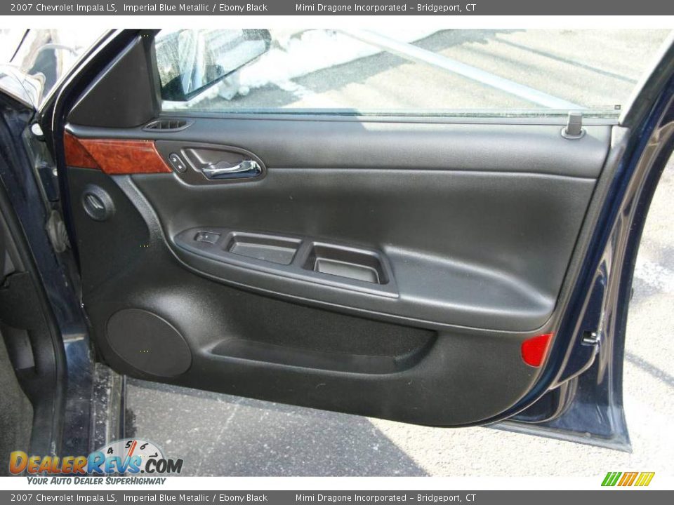 2007 Chevrolet Impala LS Imperial Blue Metallic / Ebony Black Photo #17