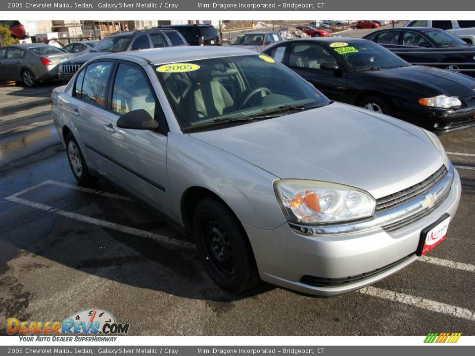 2005 Chevrolet Malibu Sedan Galaxy Silver Metallic / Gray Photo #3