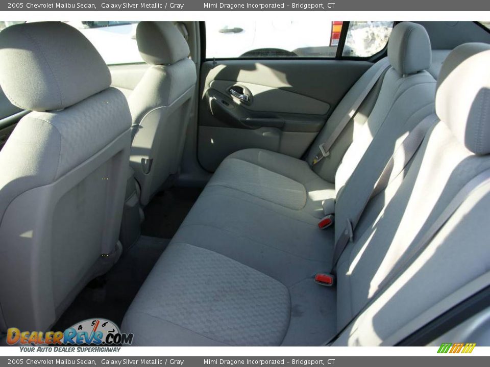 2005 Chevrolet Malibu Sedan Galaxy Silver Metallic / Gray Photo #10