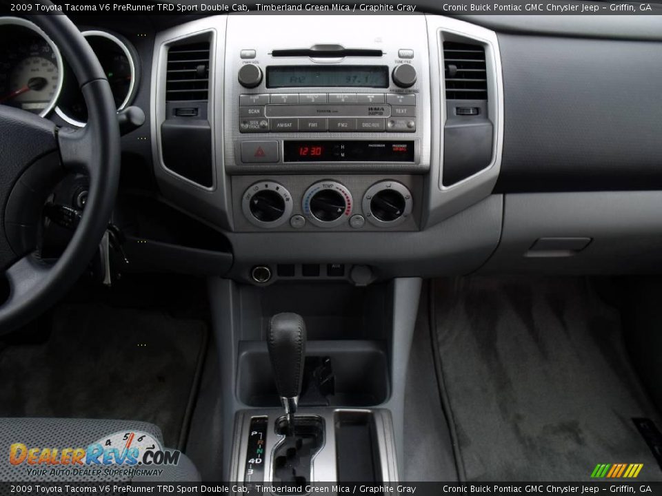 2009 Toyota Tacoma V6 PreRunner TRD Sport Double Cab Timberland Green Mica / Graphite Gray Photo #17