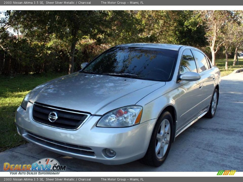 2003 Nissan Altima 3.5 SE Sheer Silver Metallic / Charcoal Photo #1