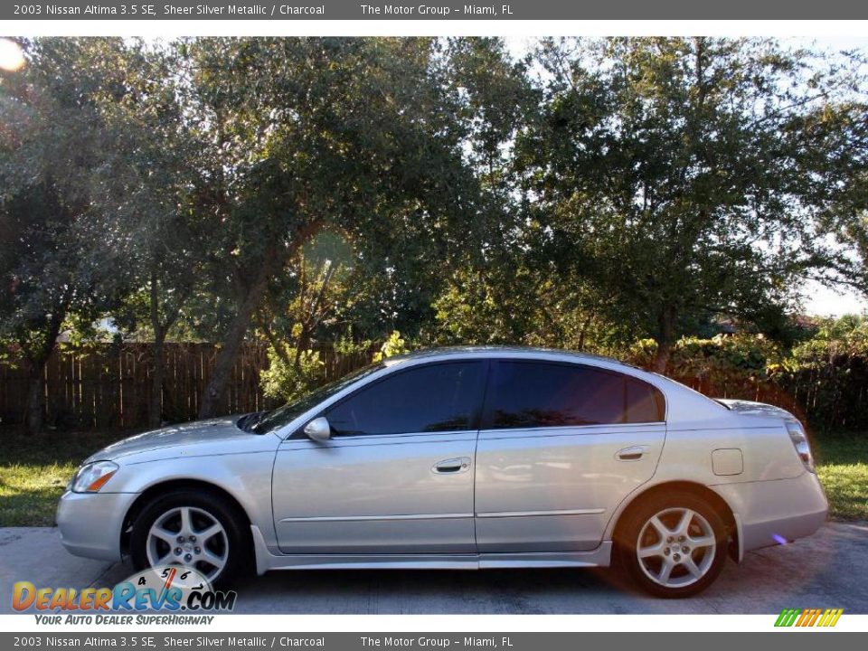 2003 Nissan Altima 3.5 SE Sheer Silver Metallic / Charcoal Photo #5