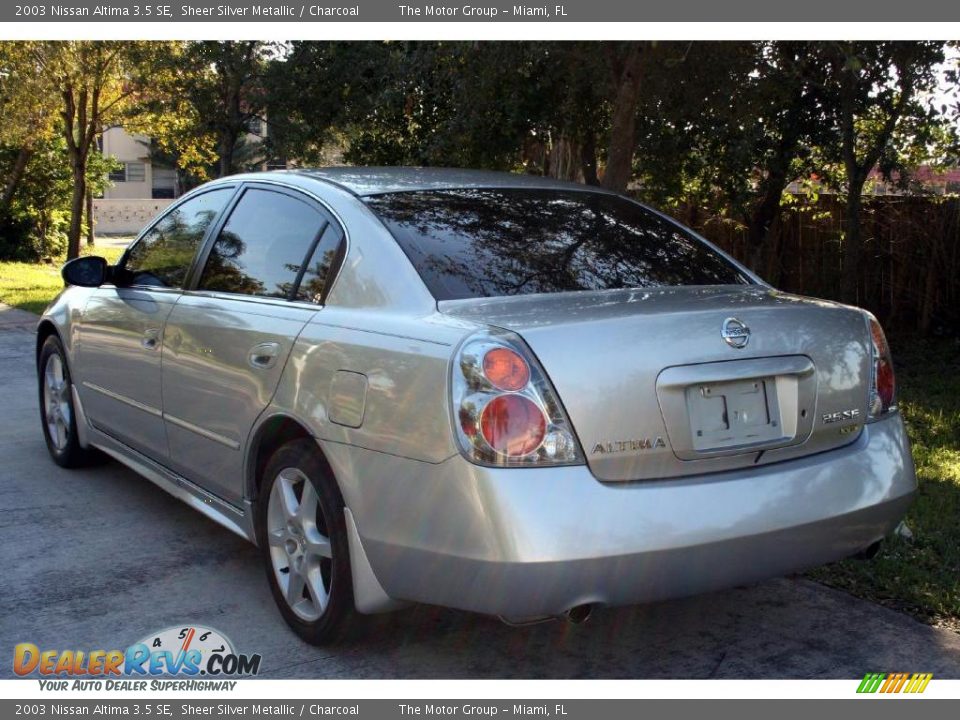 2003 Nissan Altima 3.5 SE Sheer Silver Metallic / Charcoal Photo #9