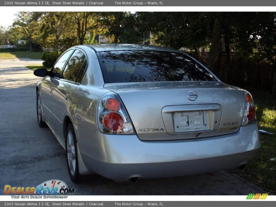 2003 Nissan Altima 3.5 SE Sheer Silver Metallic / Charcoal Photo #10