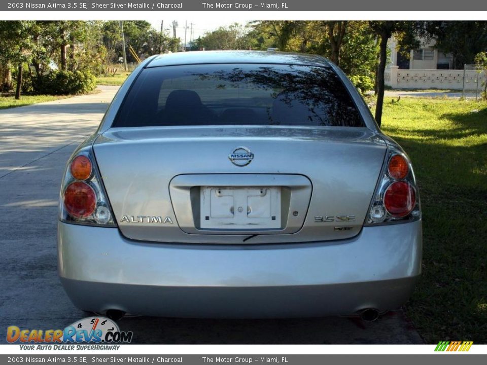 2003 Nissan Altima 3.5 SE Sheer Silver Metallic / Charcoal Photo #11