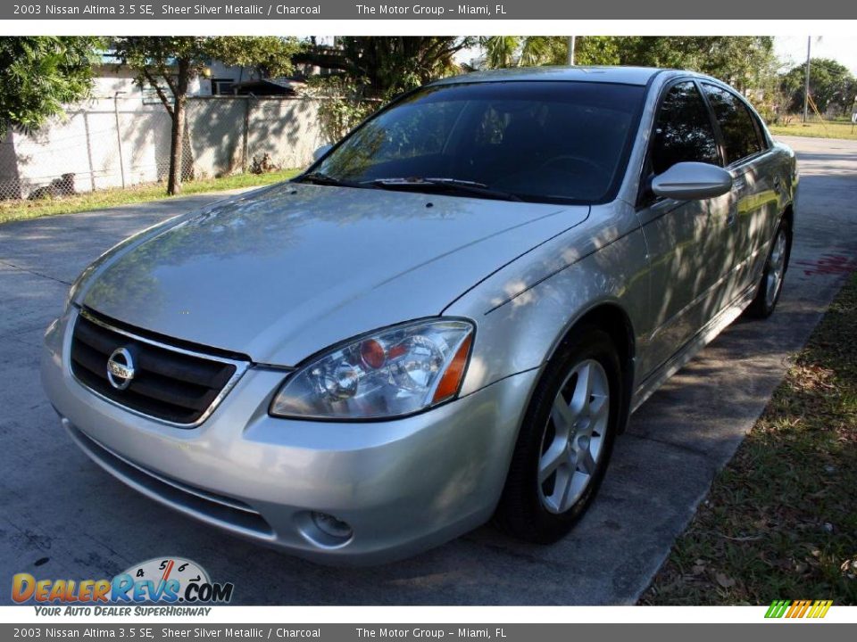 2003 Nissan Altima 3.5 SE Sheer Silver Metallic / Charcoal Photo #20