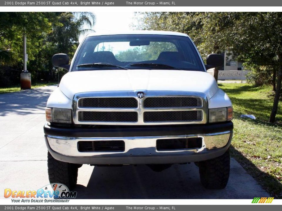 2001 Dodge Ram 2500 ST Quad Cab 4x4 Bright White / Agate Photo #20