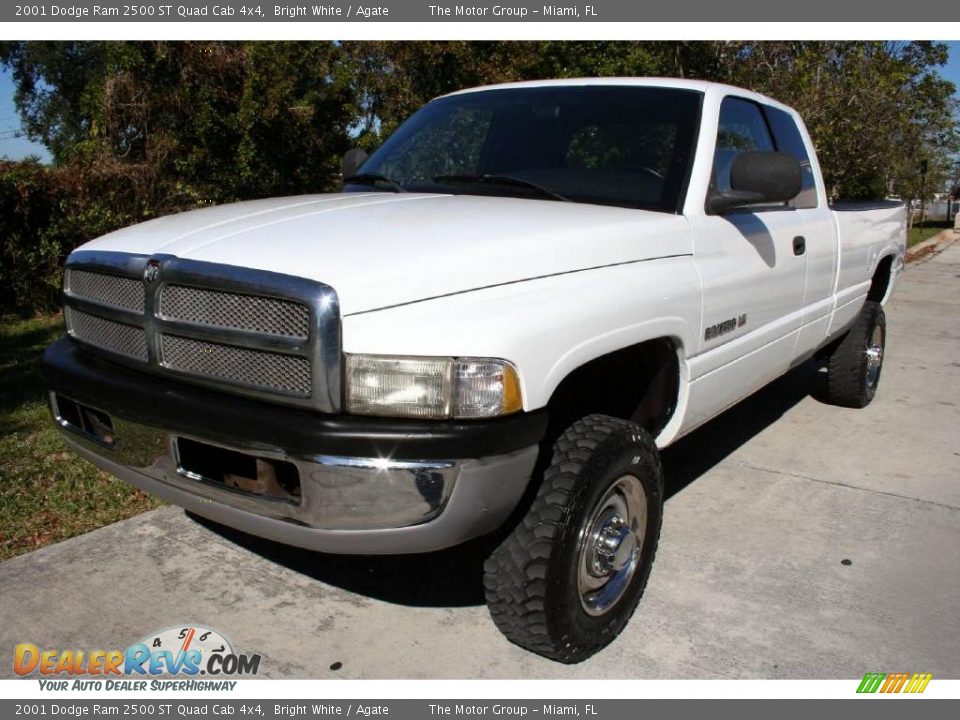 2001 Dodge Ram 2500 ST Quad Cab 4x4 Bright White / Agate Photo #22