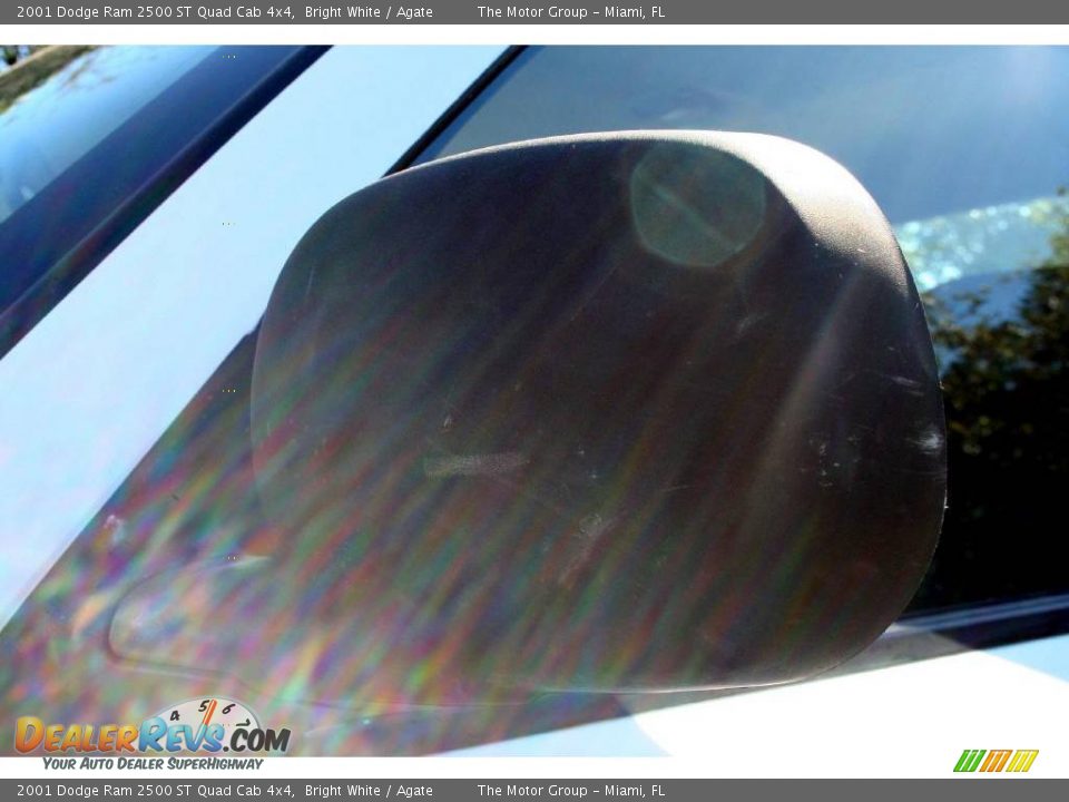 2001 Dodge Ram 2500 ST Quad Cab 4x4 Bright White / Agate Photo #26