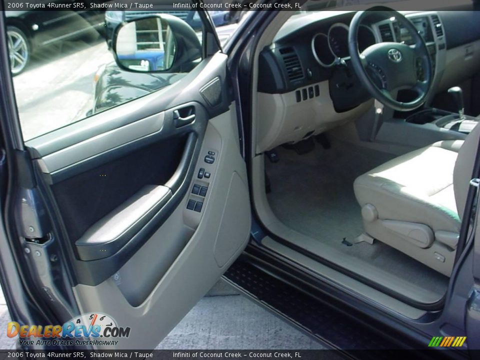 2006 Toyota 4Runner SR5 Shadow Mica / Taupe Photo #16