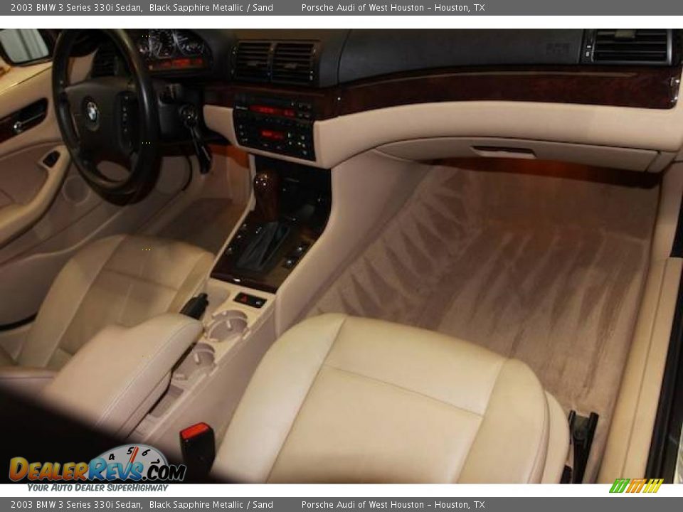 2003 BMW 3 Series 330i Sedan Black Sapphire Metallic / Sand Photo #6