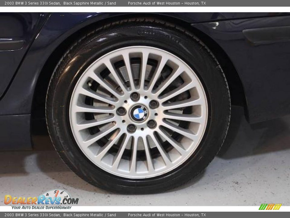2003 BMW 3 Series 330i Sedan Black Sapphire Metallic / Sand Photo #9
