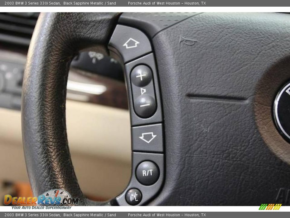 2003 BMW 3 Series 330i Sedan Black Sapphire Metallic / Sand Photo #15