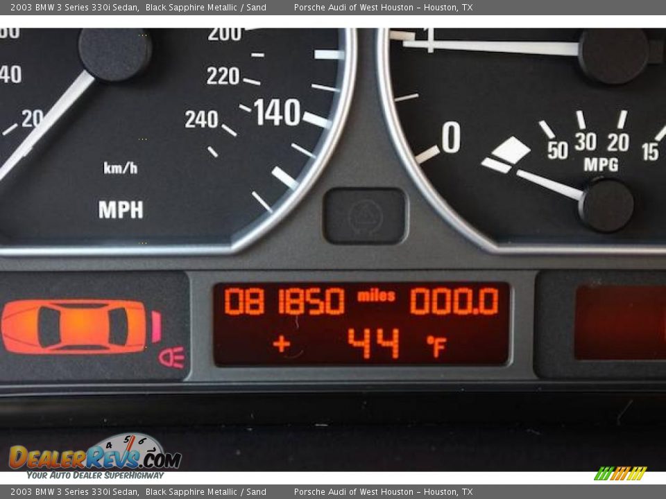 2003 BMW 3 Series 330i Sedan Black Sapphire Metallic / Sand Photo #20