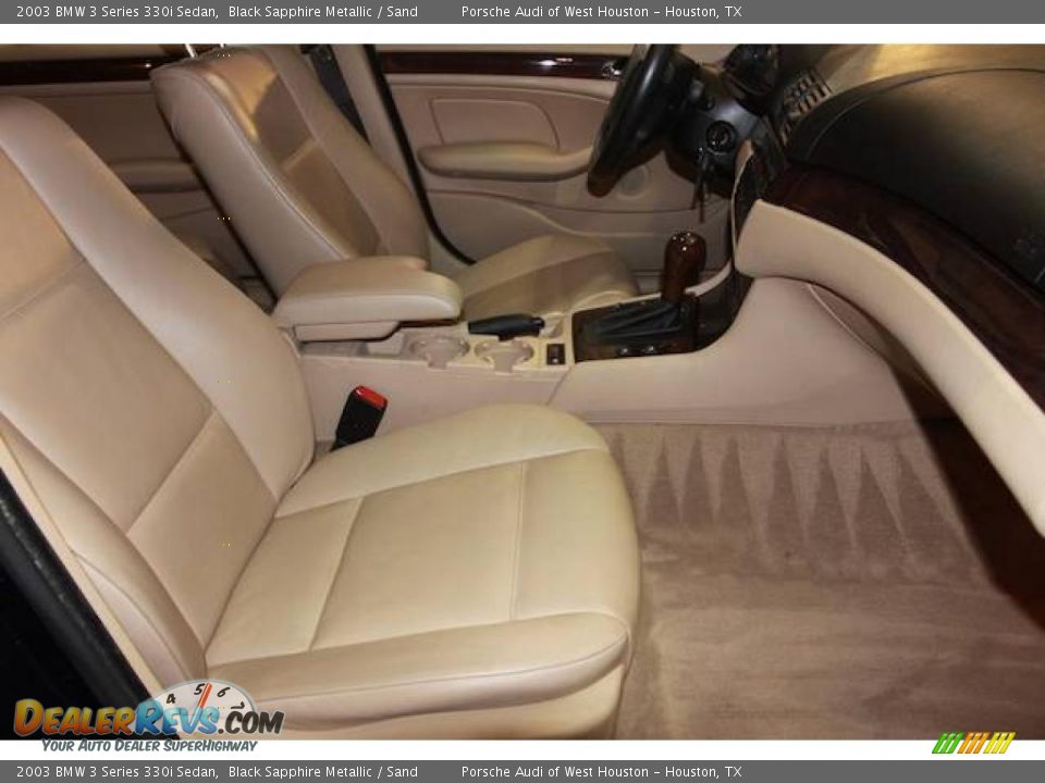 2003 BMW 3 Series 330i Sedan Black Sapphire Metallic / Sand Photo #36