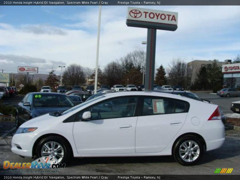 2010 Honda Insight Hybrid EX Navigation Spectrum White Pearl / Gray Photo #3