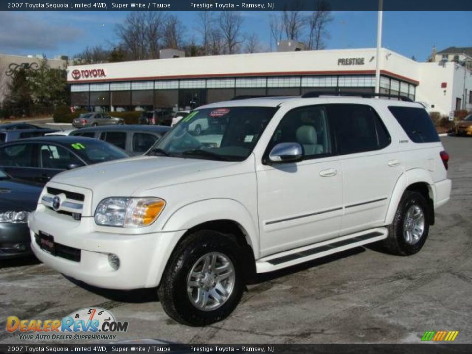 2007 Toyota Sequoia Limited 4WD Super White / Taupe Photo #1