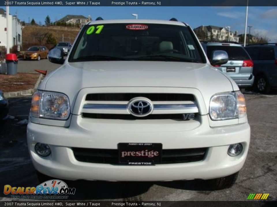 2007 Toyota Sequoia Limited 4WD Super White / Taupe Photo #2