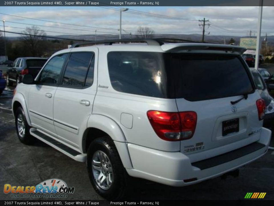 2007 Toyota Sequoia Limited 4WD Super White / Taupe Photo #4