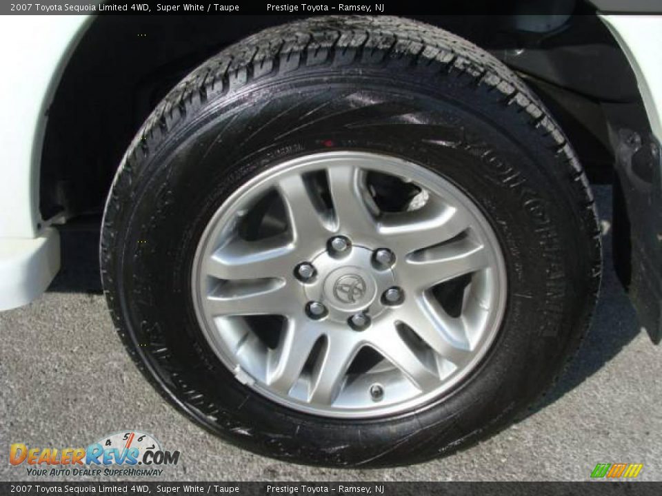 2007 Toyota Sequoia Limited 4WD Super White / Taupe Photo #14