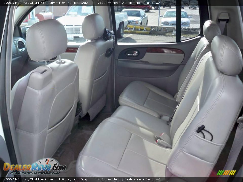 2006 GMC Envoy XL SLT 4x4 Summit White / Light Gray Photo #5