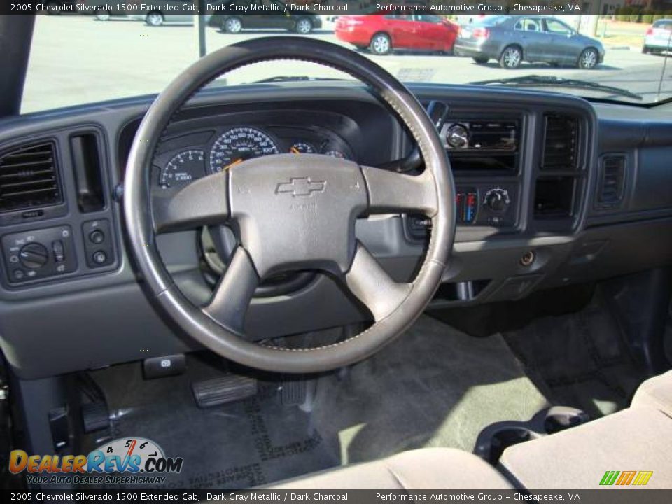 2005 Chevrolet Silverado 1500 Extended Cab Dark Gray Metallic / Dark Charcoal Photo #12